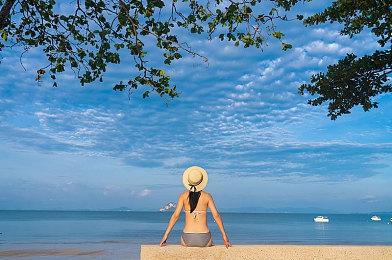 《第一后裔》新角色赛琳娜介绍 白甲黑丝性感迷人